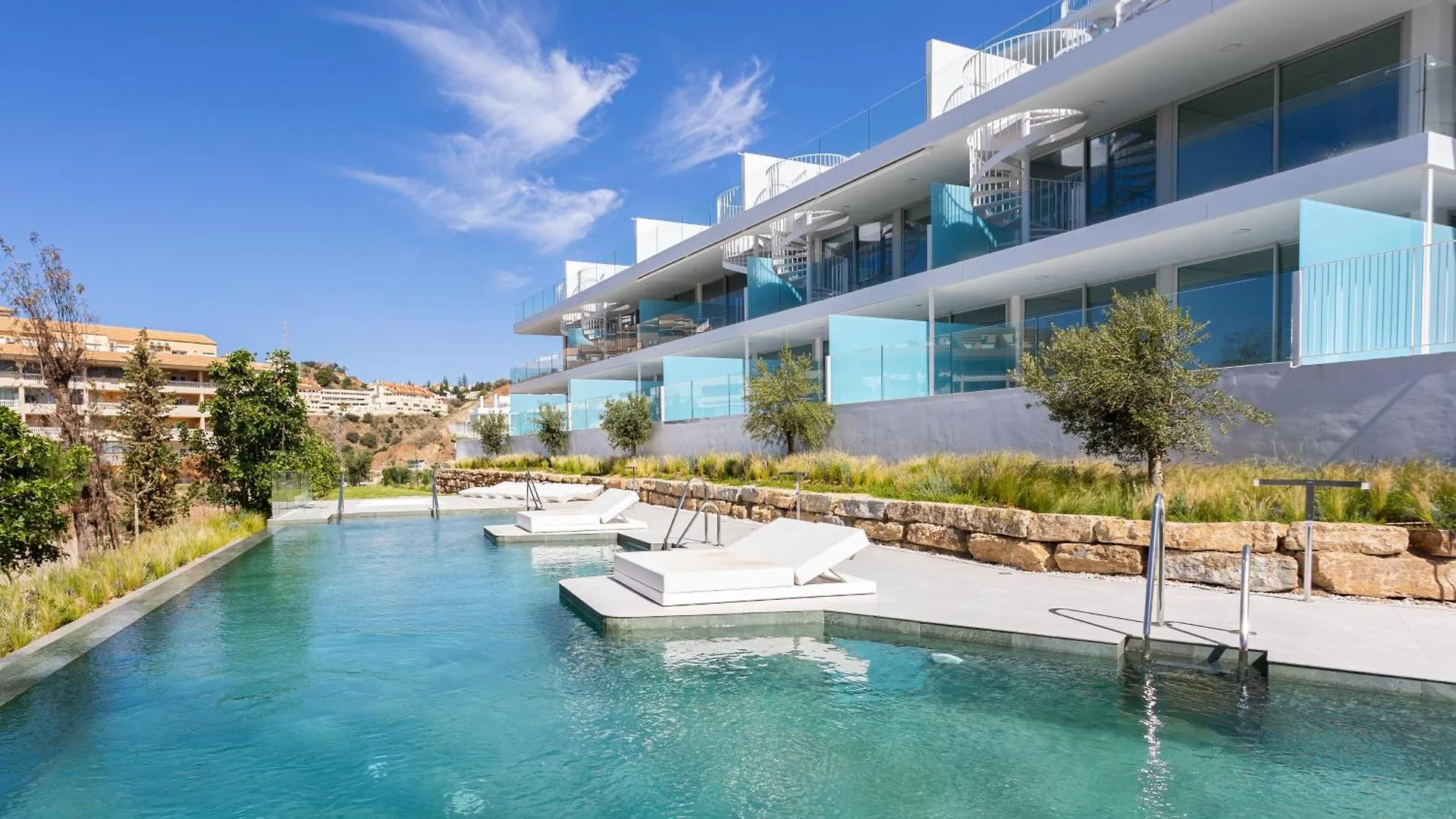 Higueron Rental Med Essence Fuengirola Spain